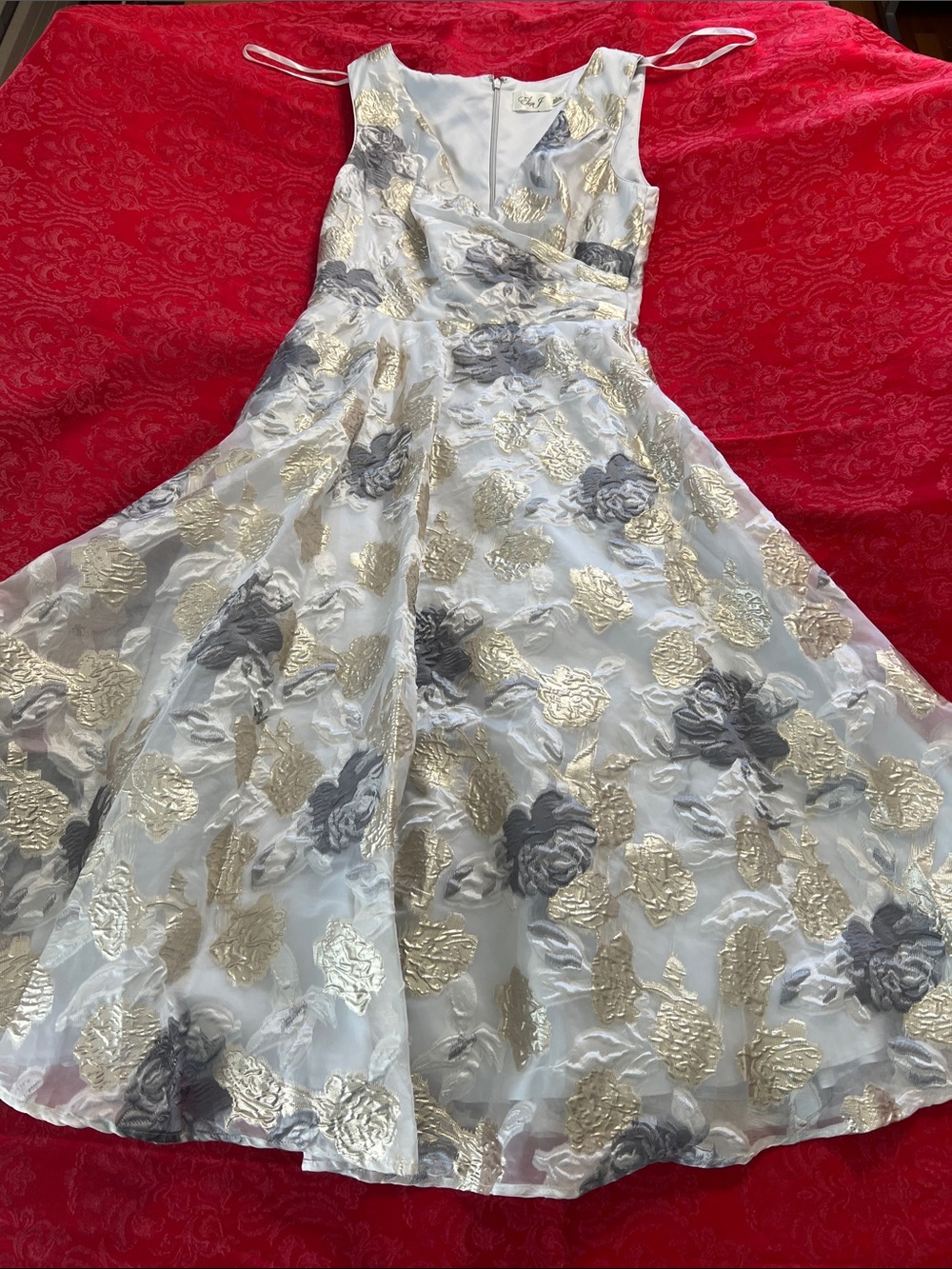 Eliza J White Floral Metallic Fit & Flare Dress Gold Gray Women's Size 6